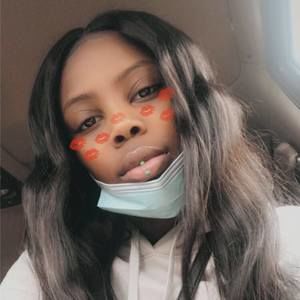 Meet your Posher, Pamela